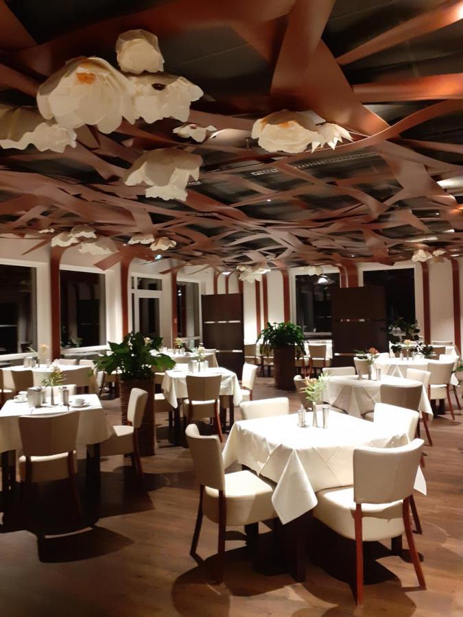 דרזדן Bergwirtschaft Wilder Mann Hotel Und Restaurant מראה חיצוני תמונה