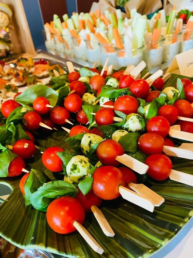 דרזדן Bergwirtschaft Wilder Mann Hotel Und Restaurant מראה חיצוני תמונה