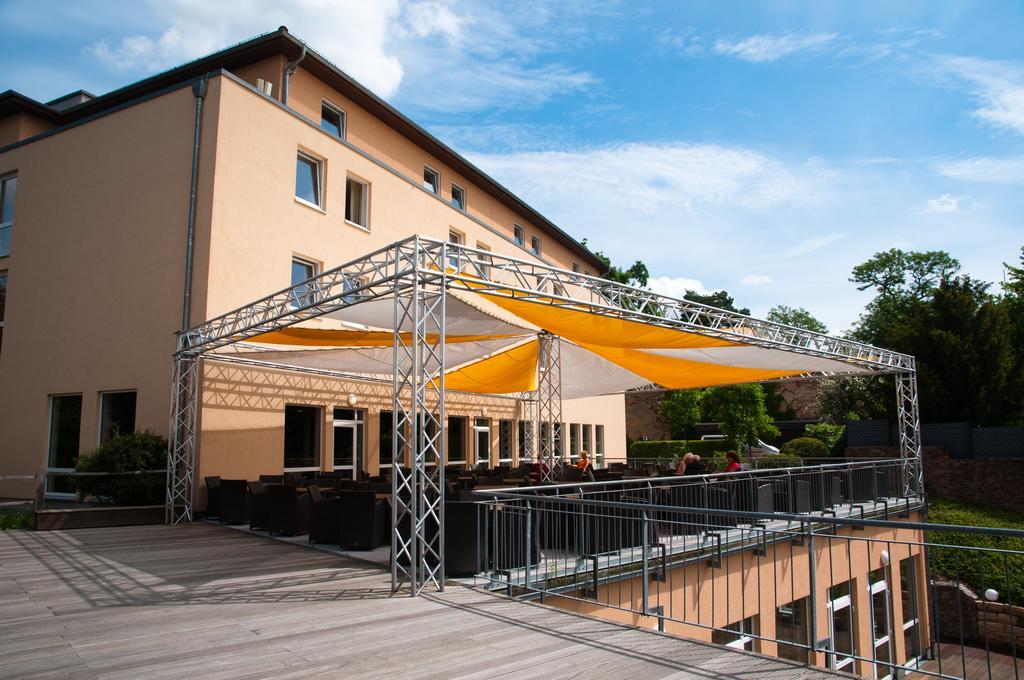 דרזדן Bergwirtschaft Wilder Mann Hotel Und Restaurant מראה חיצוני תמונה