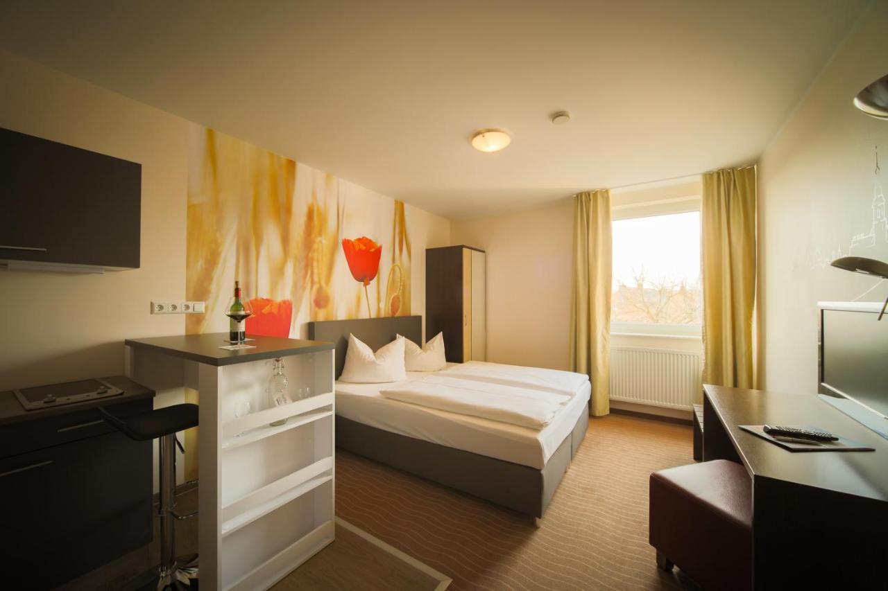 דרזדן Bergwirtschaft Wilder Mann Hotel Und Restaurant מראה חיצוני תמונה